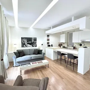 Campo Dei Fiori Modern With Terrace Apartment Rome